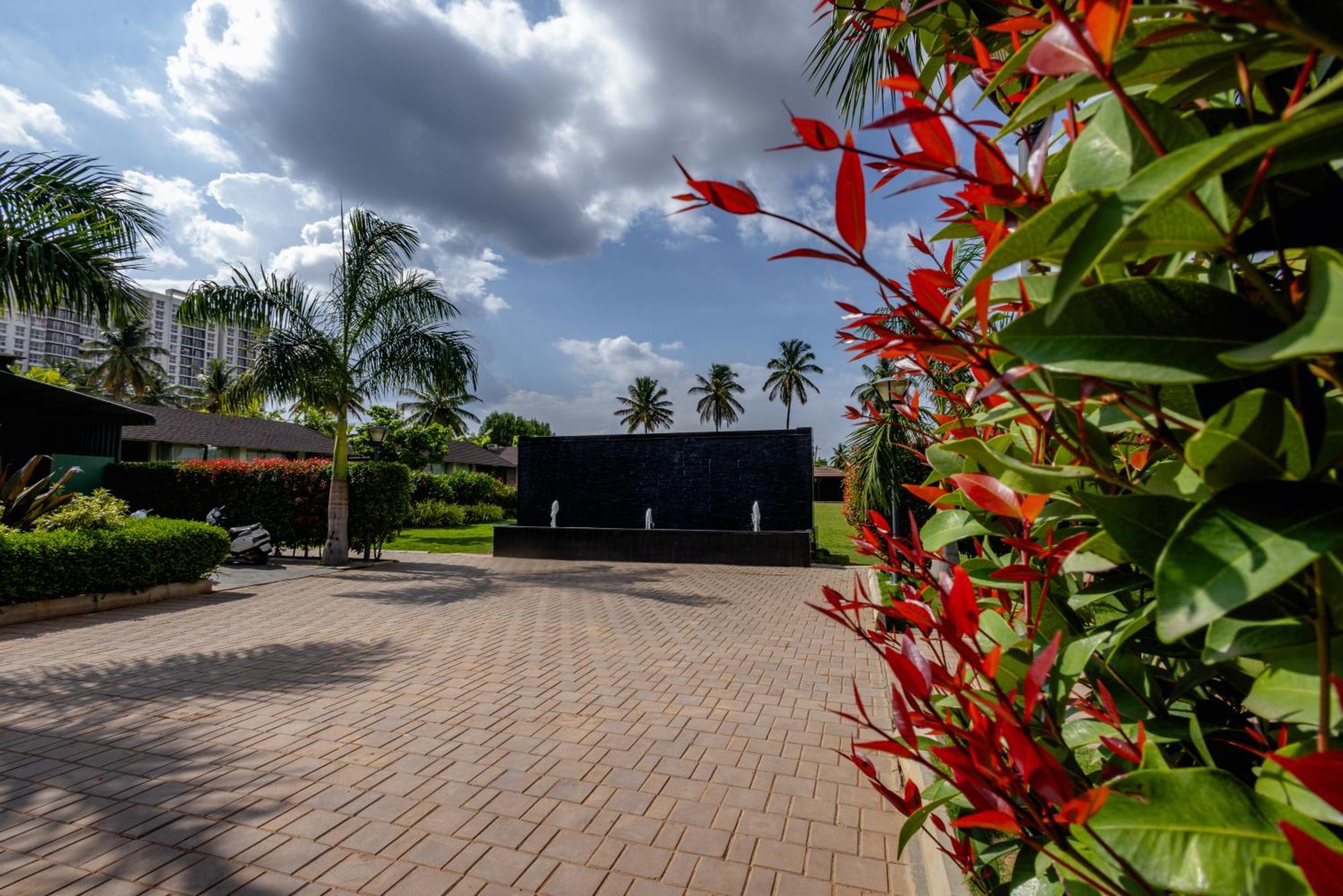 Veerdency Luxury Resort Devanahalli Экстерьер фото